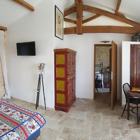 Chateau Le Truch Montussan Zimmer foto